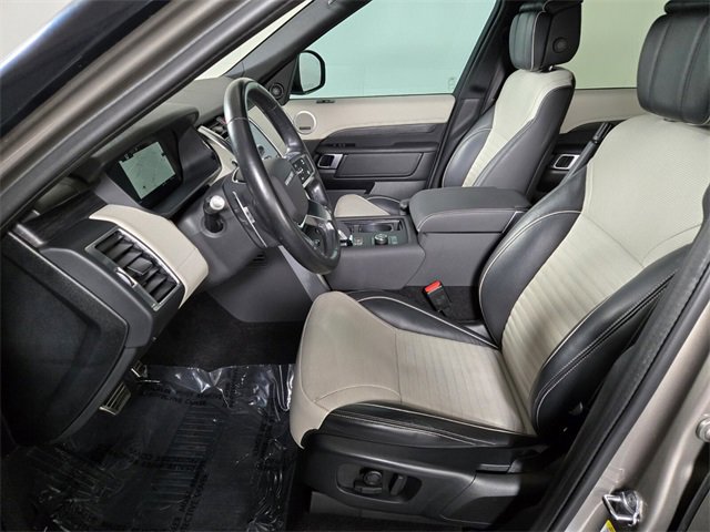 Used 2021 Land Rover Discovery S R-Dynamic image 13