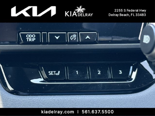 Used 2023 Lexus RX 350 Premium w/ Accessory Package (Z1) FWD image 32