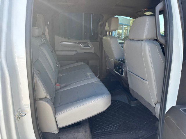 Used 2025 Chevrolet Silverado 1500 LTZ image 16