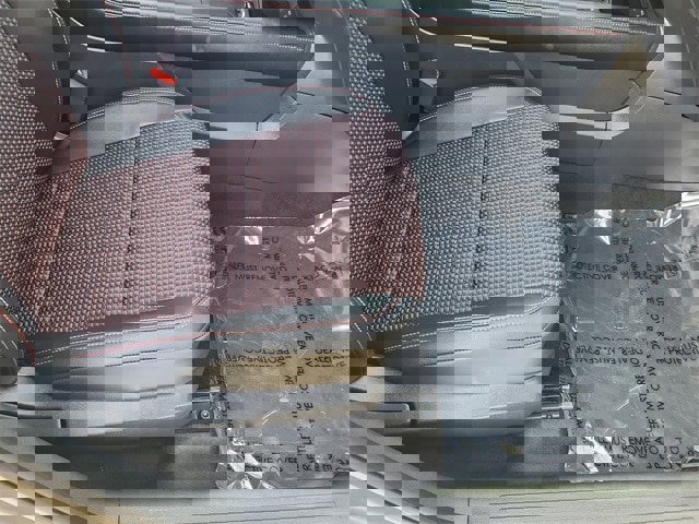 Certified 2025 Nissan Kicks SR image 15