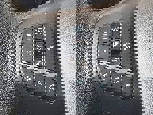 Certified 2020 Ford Escape SEL image 33