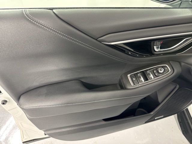 Used 2025 Subaru Outback Touring XT image 19
