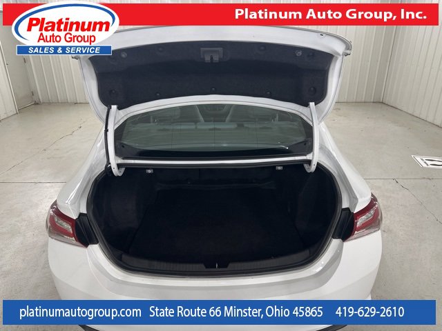 Used 2022 Chevrolet Malibu LT image 53