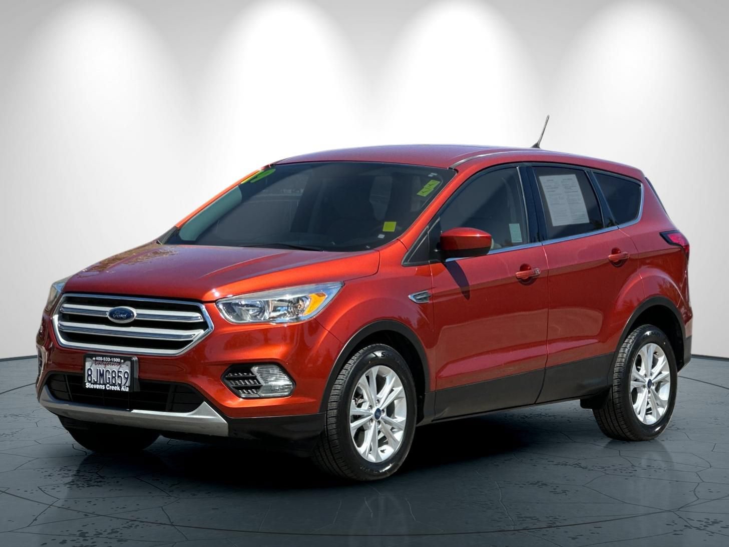 Used 2019 Ford Escape SE FWD image 8