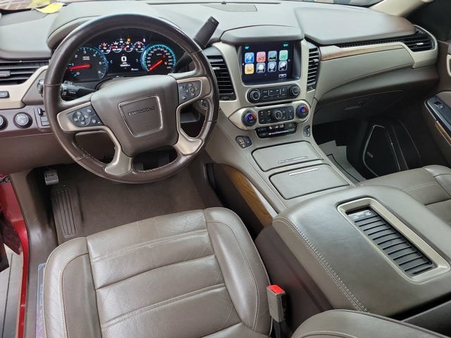 Used 2019 GMC Yukon Denali w/ Denali Ultimate Package AWD/4WD image 15