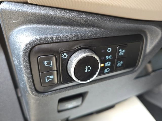 Used 2023 Ford Bronco Wildtrak image 13