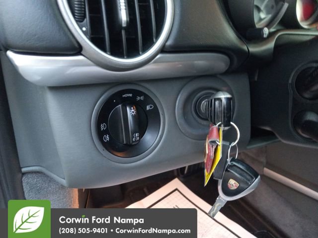 Used 2006 Porsche Cayman S image 13