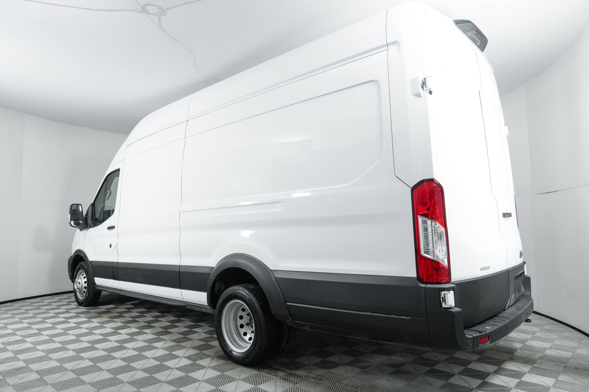 Used 2022 Ford Transit 350 148 High Roof Extended DRW w/ Load Area Protection Package image 7