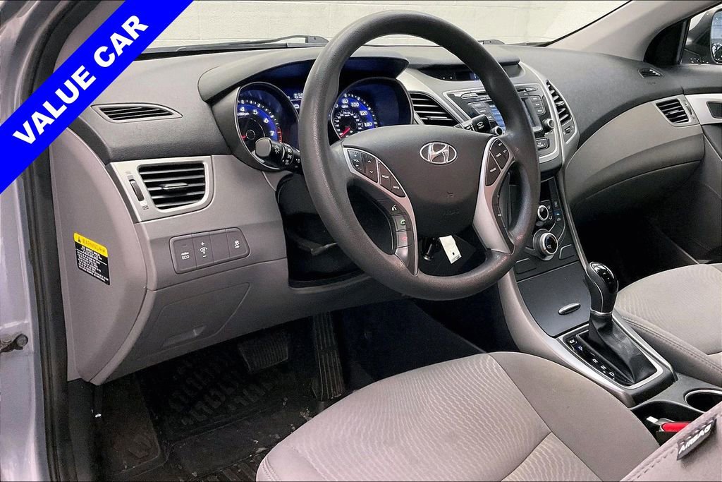 Used 2016 Hyundai Elantra SE w/ Option Group 02 image 13