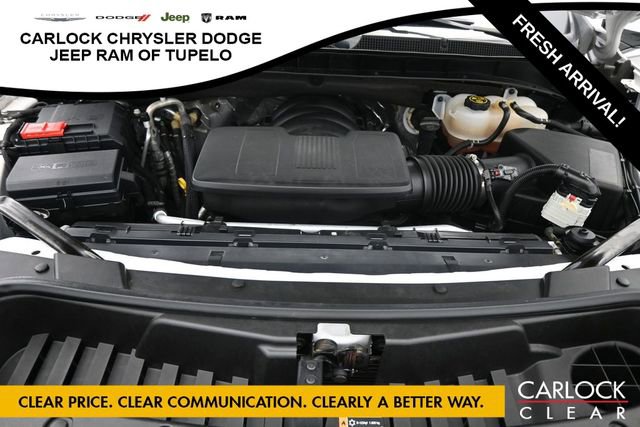 Used 2023 Chevrolet Suburban Premier RWD image 36