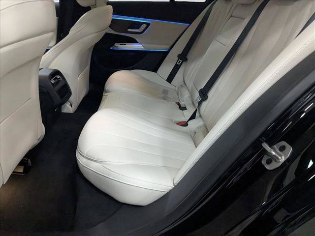 New 2025 Mercedes-Benz E 350 4MATIC Sedan image 14