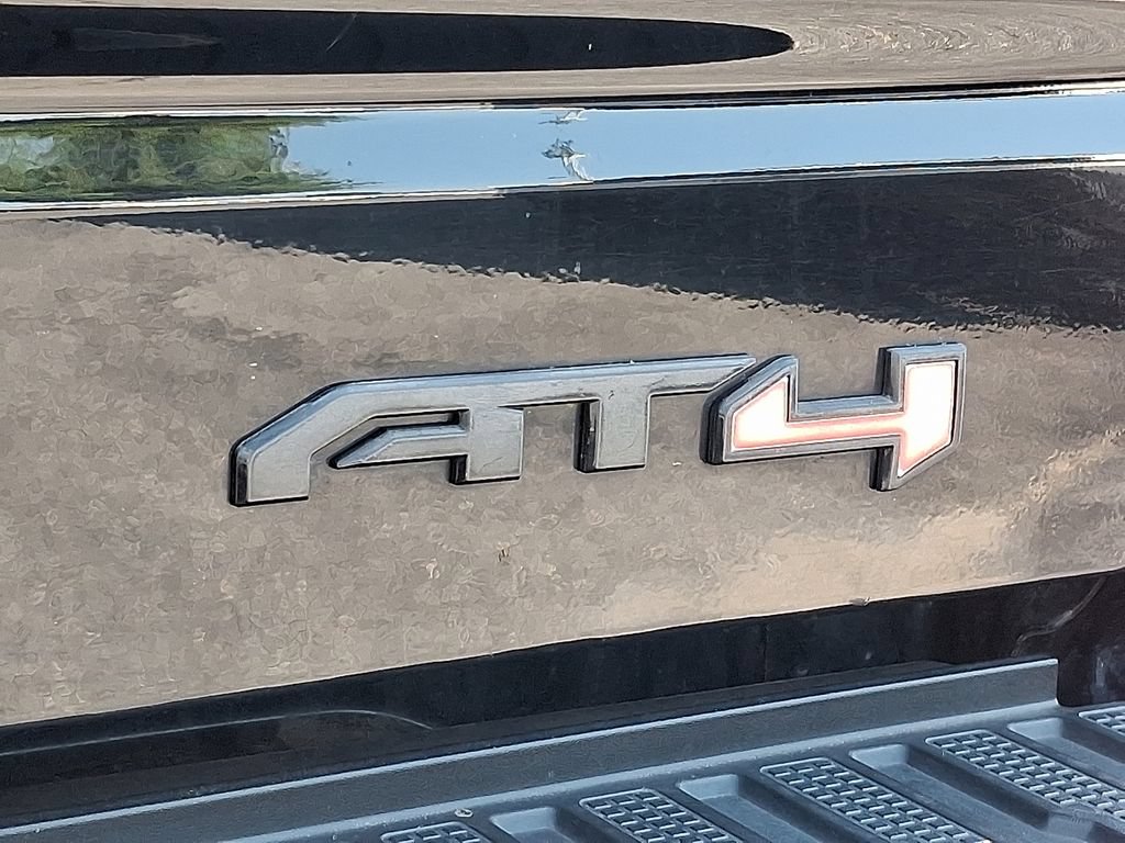 Used 2023 GMC Sierra 1500 AT4 w/ AT4 Premium Package AWD/4WD image 23