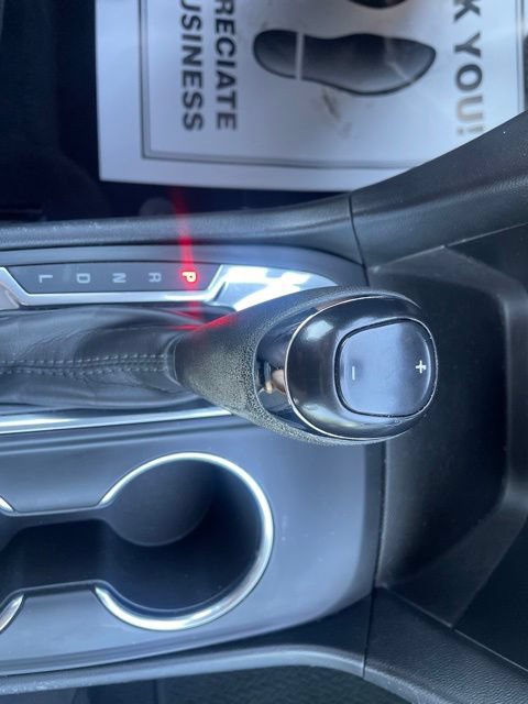 Used 2021 Chevrolet Equinox LT FWD image 25