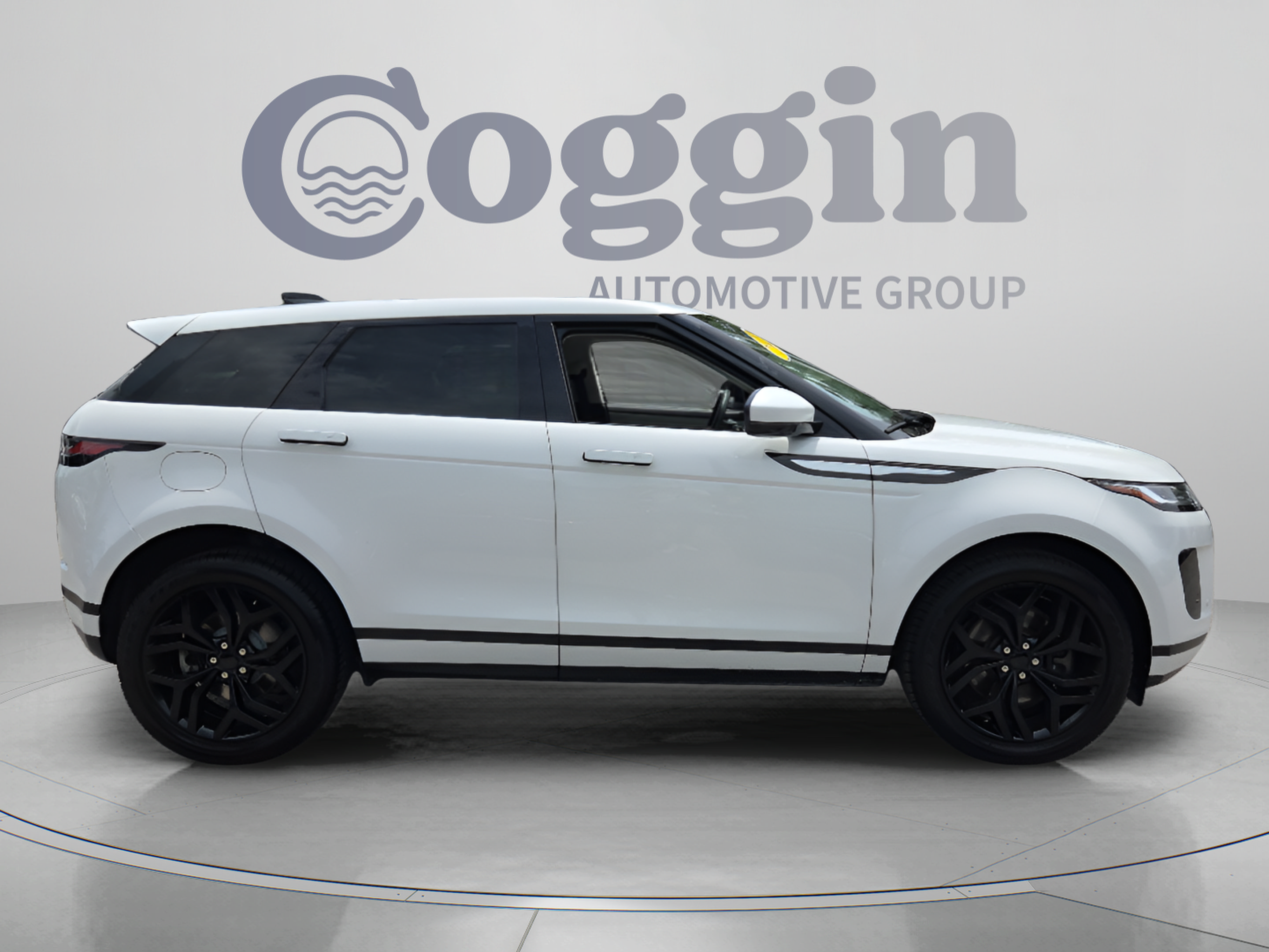 Used 2022 Land Rover Range Rover Evoque S AWD/4WD image 6