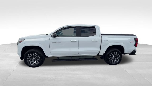 Certified 2024 Chevrolet Colorado LT w/ LT Convenience Package III AWD/4WD image 3