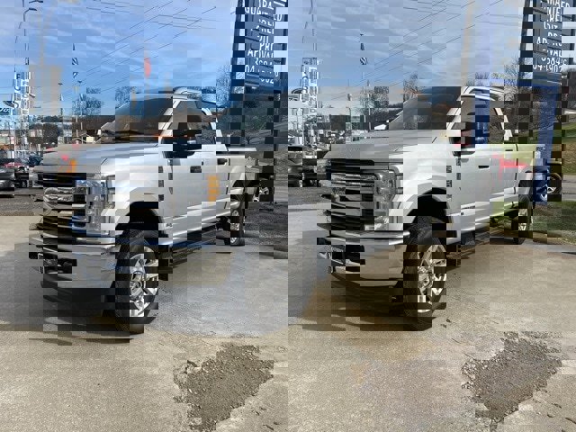 Used 2019 Ford F250 XLT w/ FX4 Off-Road Package image 1