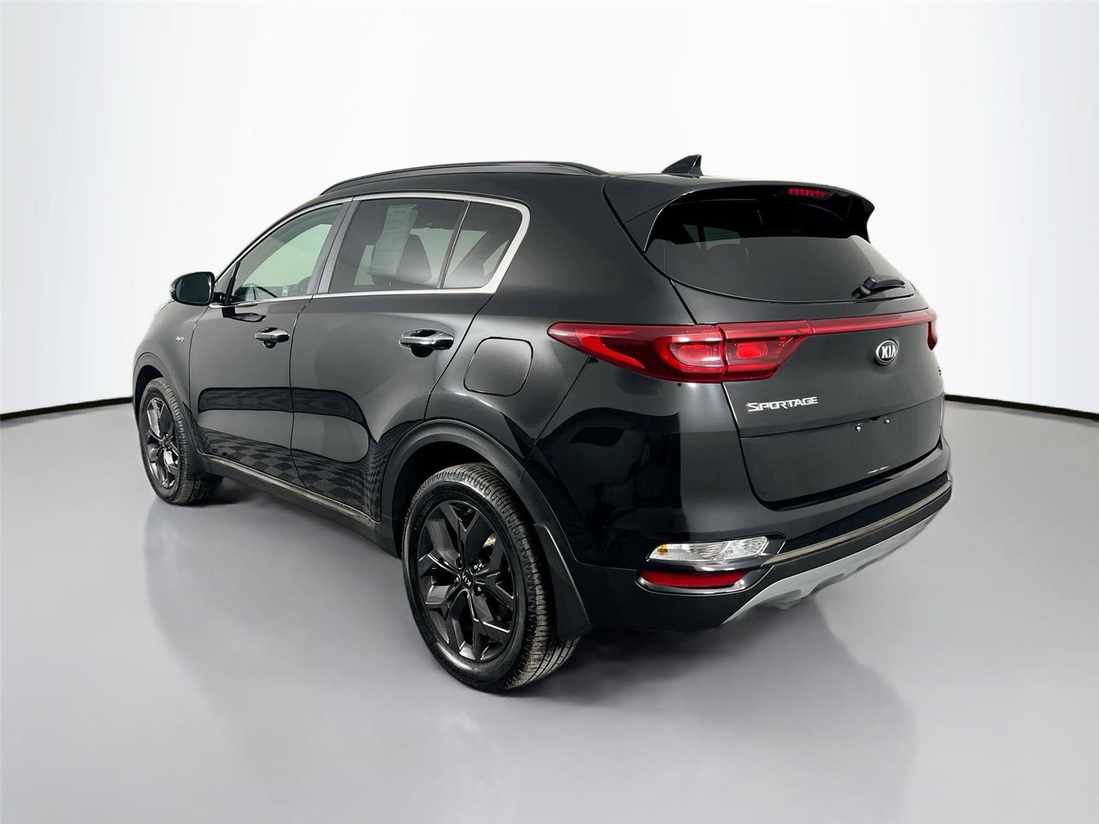 Used 2020 Kia Sportage S w/ S Sunroof Package AWD/4WD image 4