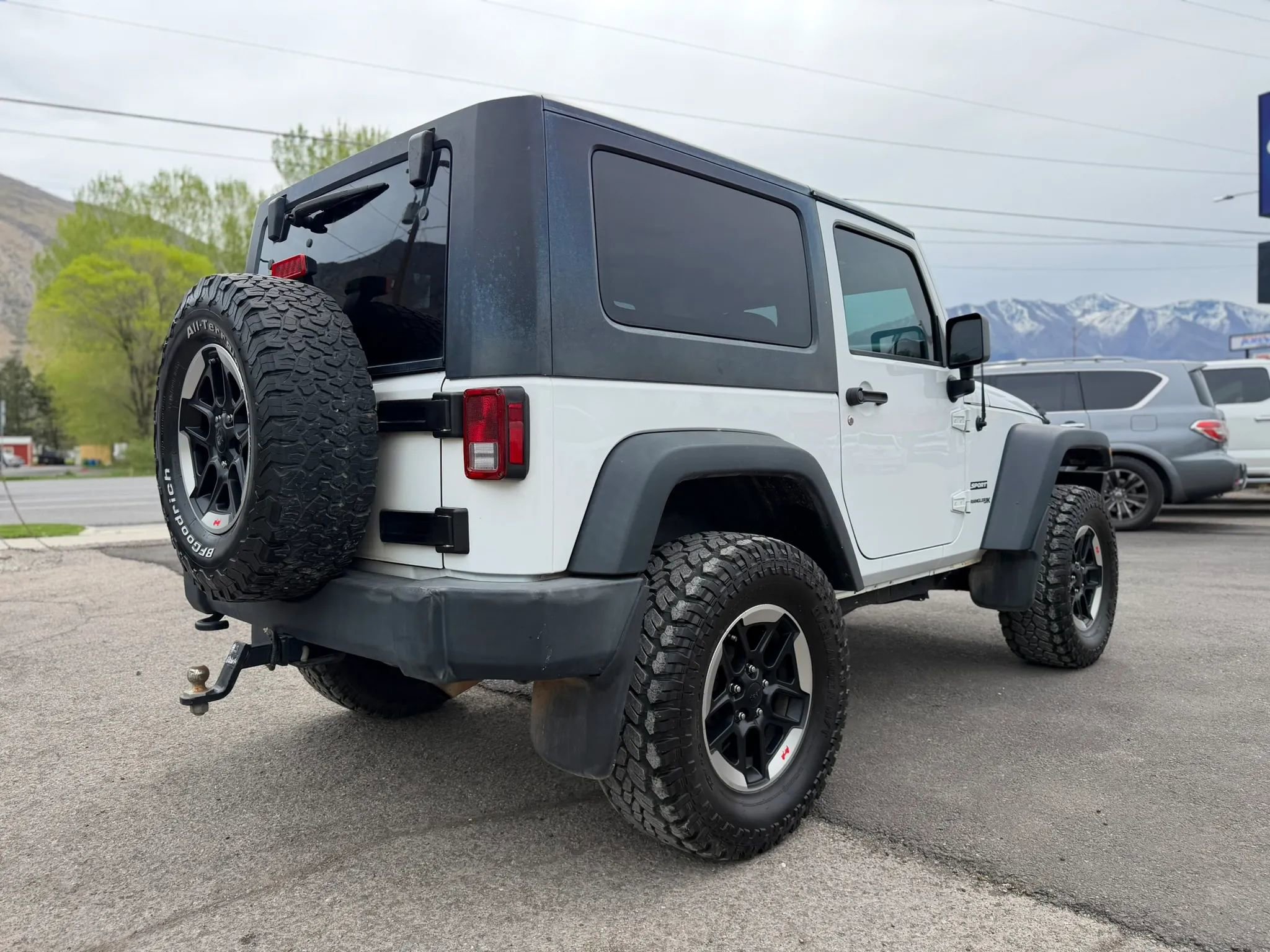 Used 2018 Jeep Wrangler Sport image 38