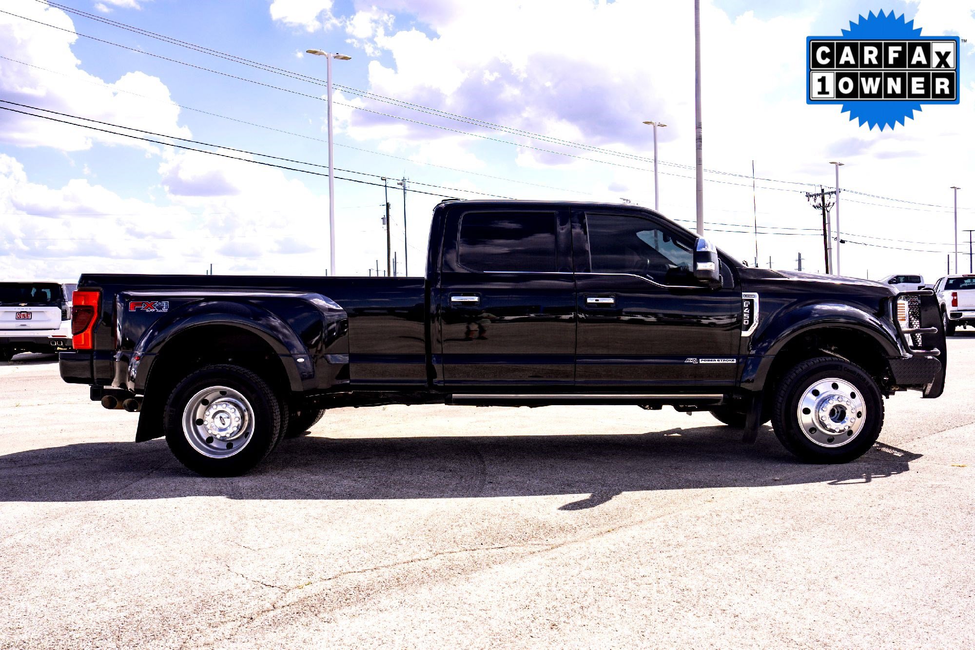 Used 2021 Ford F450 Platinum w/ FX4 Off-Road Package image 6