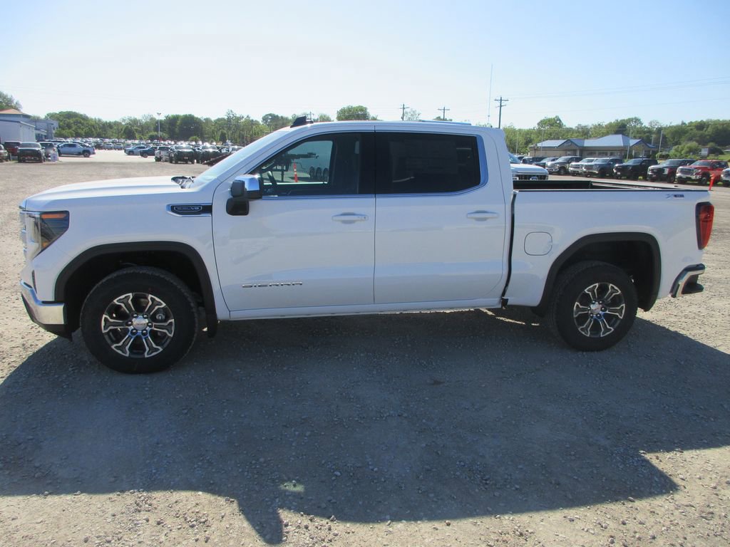 New 2026 GMC Sierra 1500 SLE AWD/4WD image 10