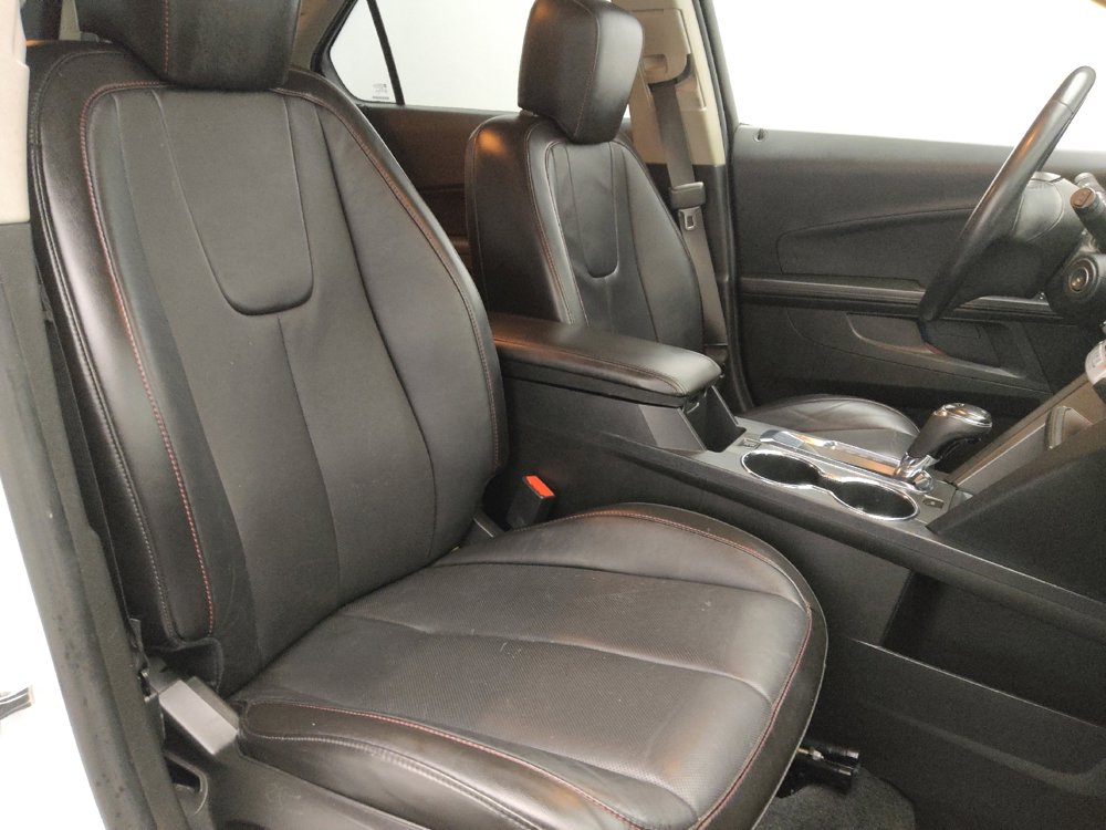 Used 2016 Chevrolet Equinox LTZ w/ Enhanced Convenience Package FWD image 21