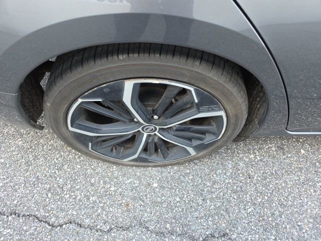 Used 2024 Nissan Altima 2.5 SR image 10