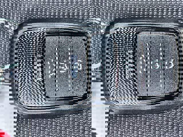 Used 2021 Toyota Venza LE w/ Carpet Mat Package (TMS) image 21