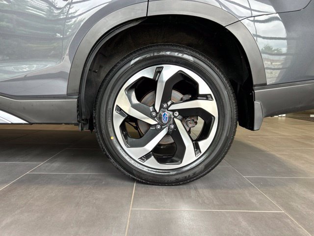 Used 2024 Subaru Forester Touring AWD/4WD image 47