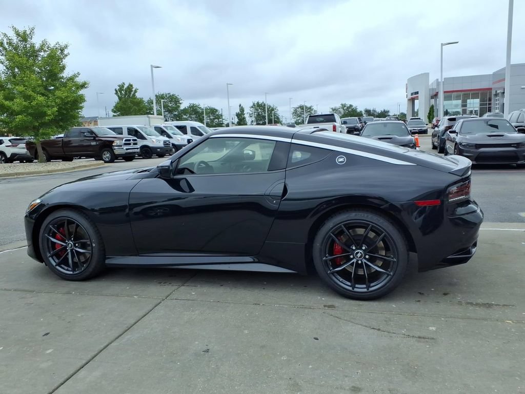 New 2026 Nissan Z Performance w/ Floor Mat Package RWD image 5