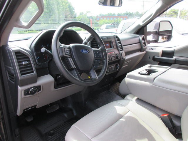 Used 2021 Ford F550 4x4 Regular Cab Super Duty w/ Power Equipment Group image 9
