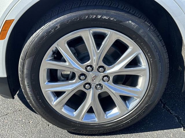 Used 2019 Cadillac XT5 Luxury w/ Advanced Security Package image 9