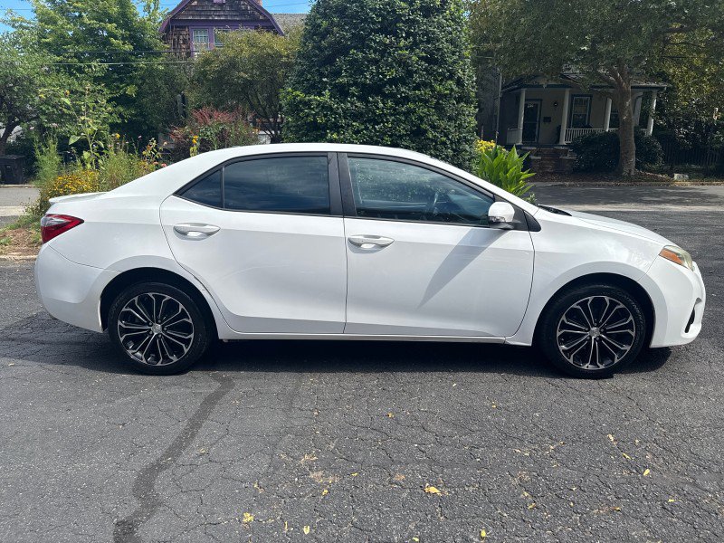 Used 2015 Toyota Corolla S w/ Driver Convenience Package FWD image 6