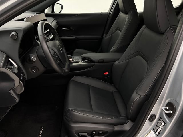 Used 2025 Lexus UX 300h AWD w/ Accessory Package (Z1) image 11