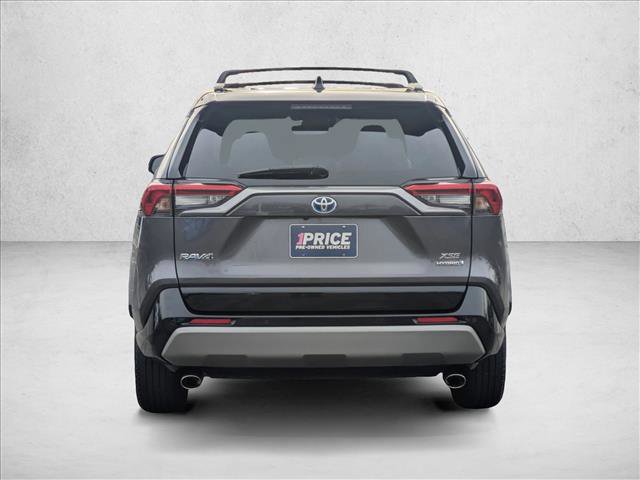 Used 2022 Toyota RAV4 XSE image 7