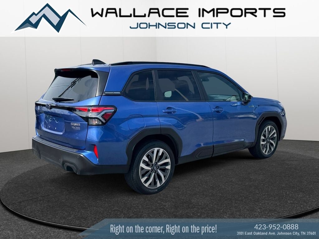 Used 2025 Subaru Forester Touring AWD/4WD image 5