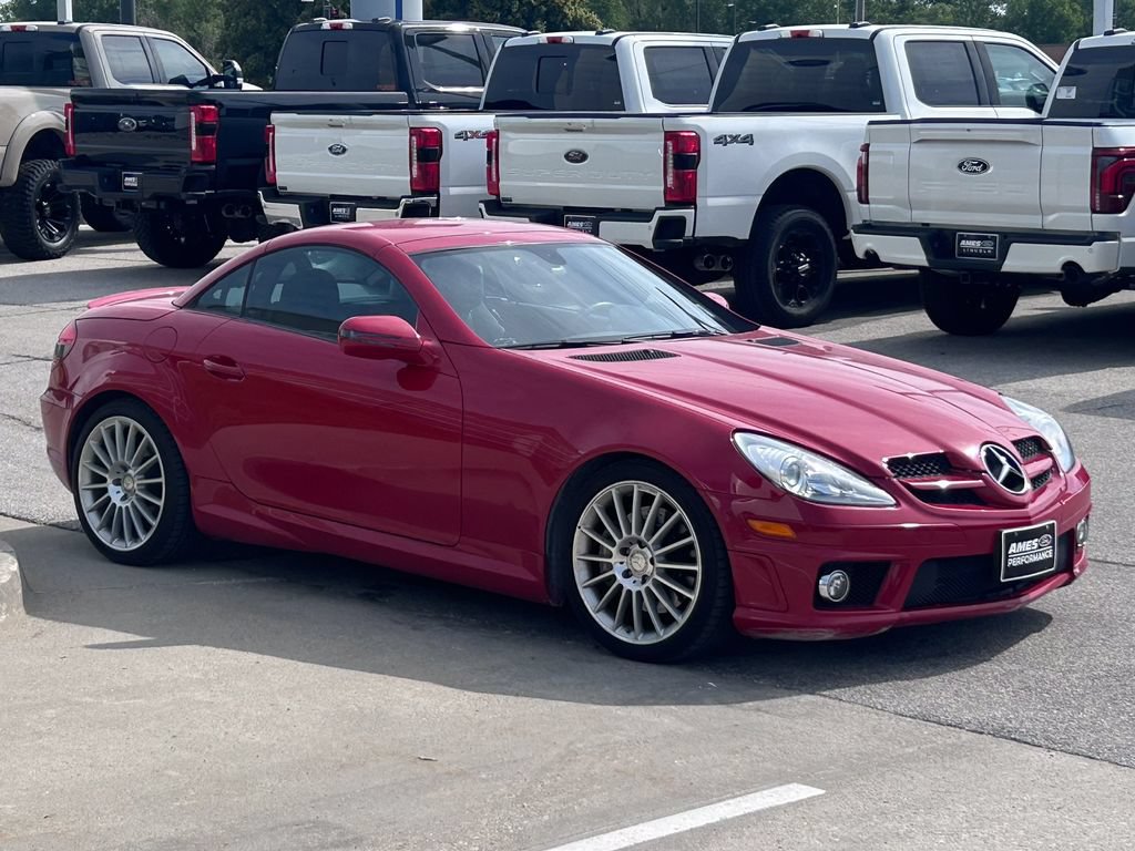 Used 2011 Mercedes-Benz SLK 300 image 9