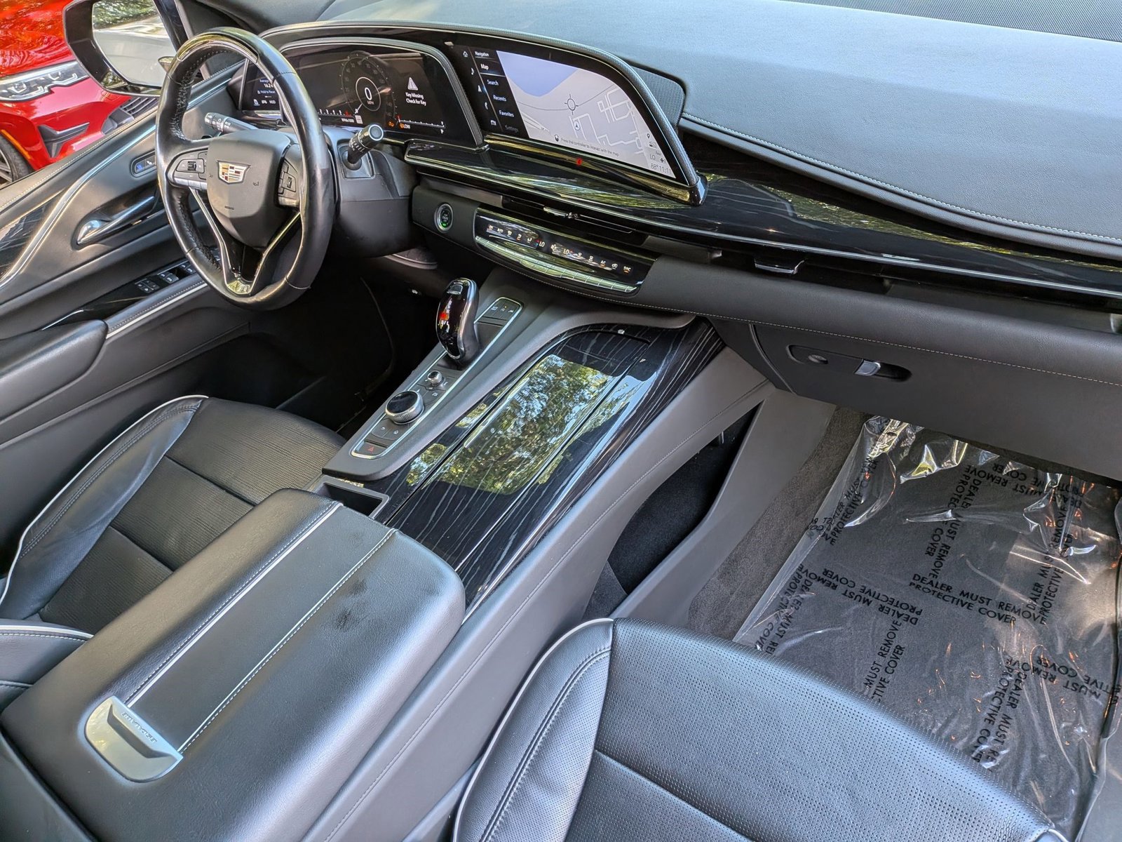 Used 2024 Cadillac Escalade Sport RWD image 21