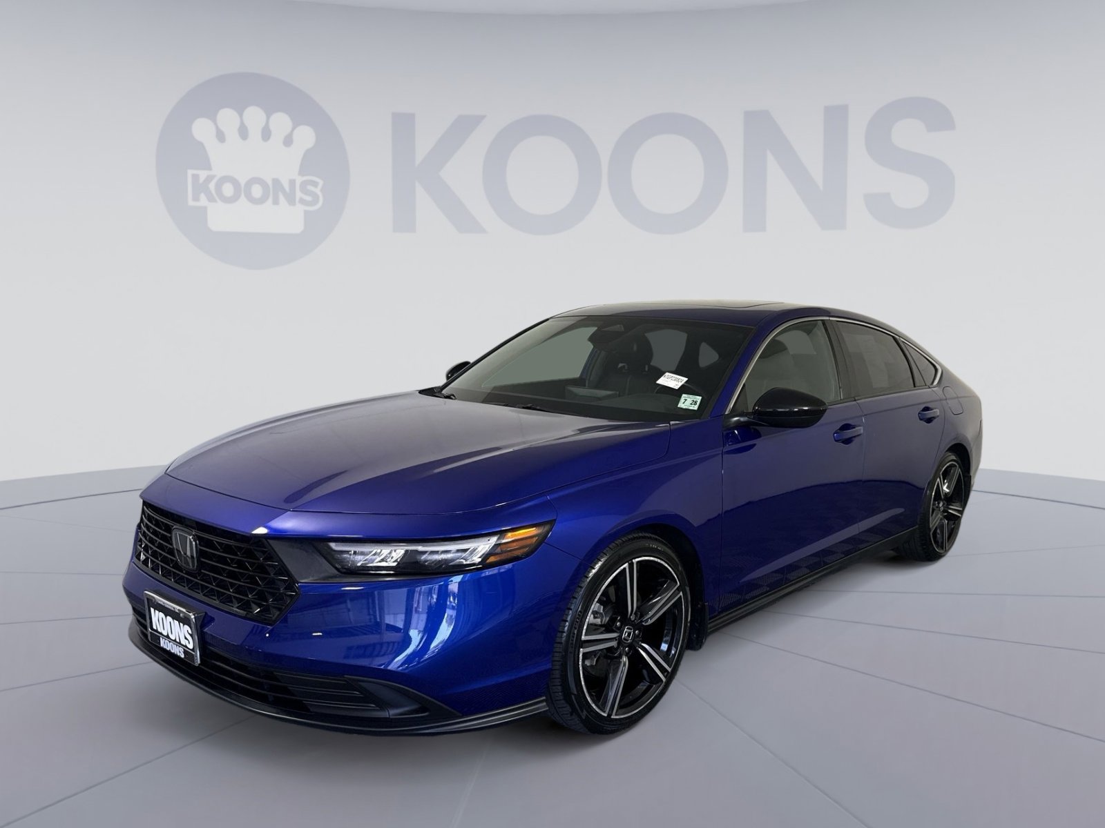 Used 2023 Honda Accord Sport image 1