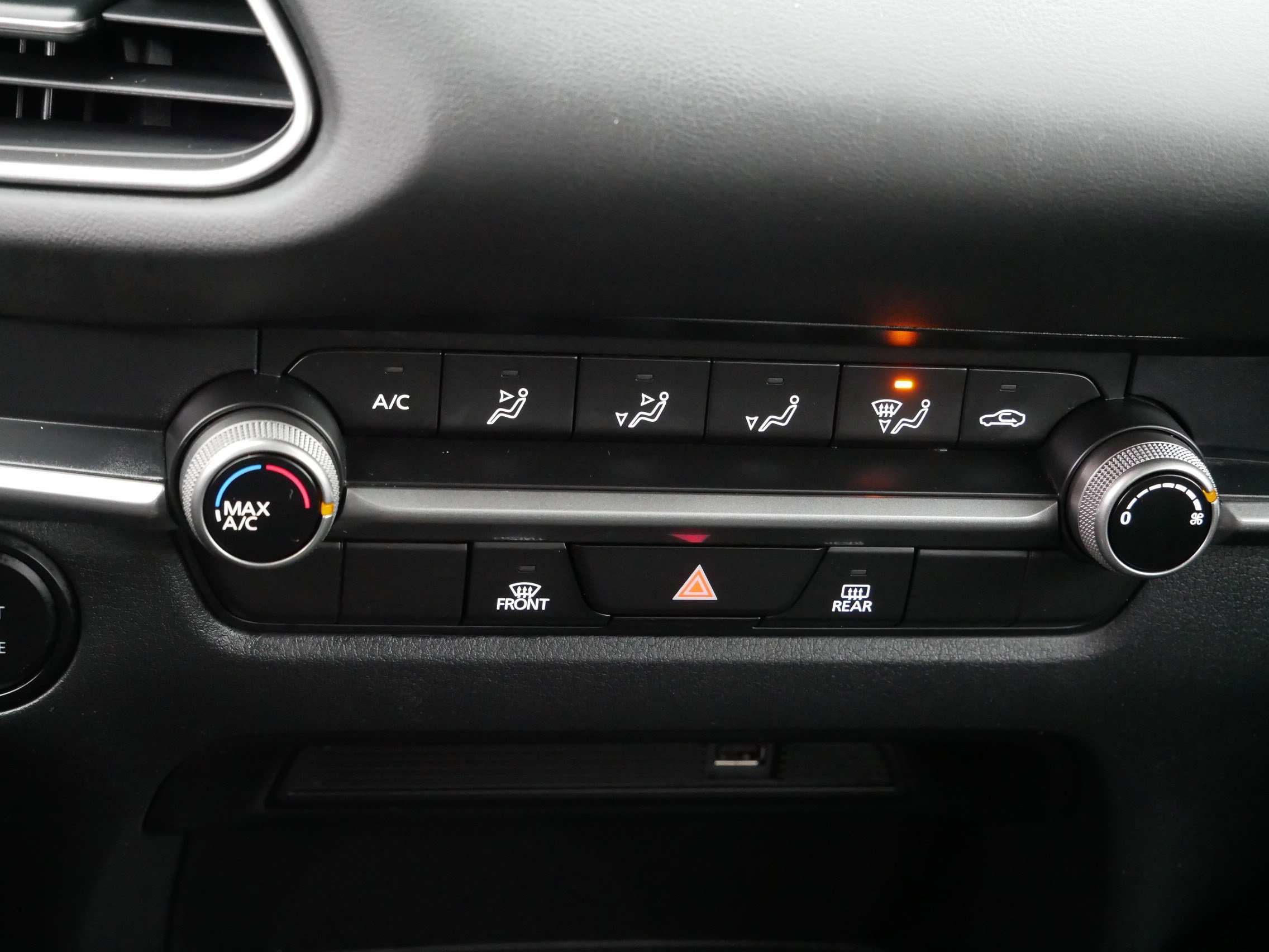 Used 2021 MAZDA CX-30 FWD 2.5 S image 23