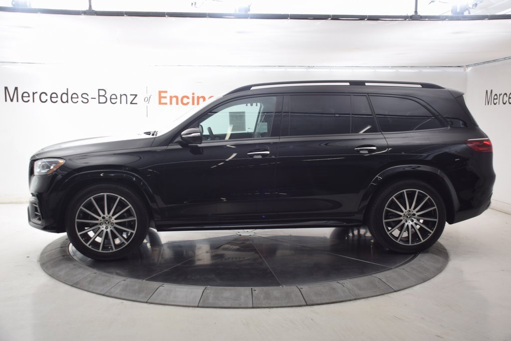 Used 2026 Mercedes-Benz GLS 450 4MATIC image 3
