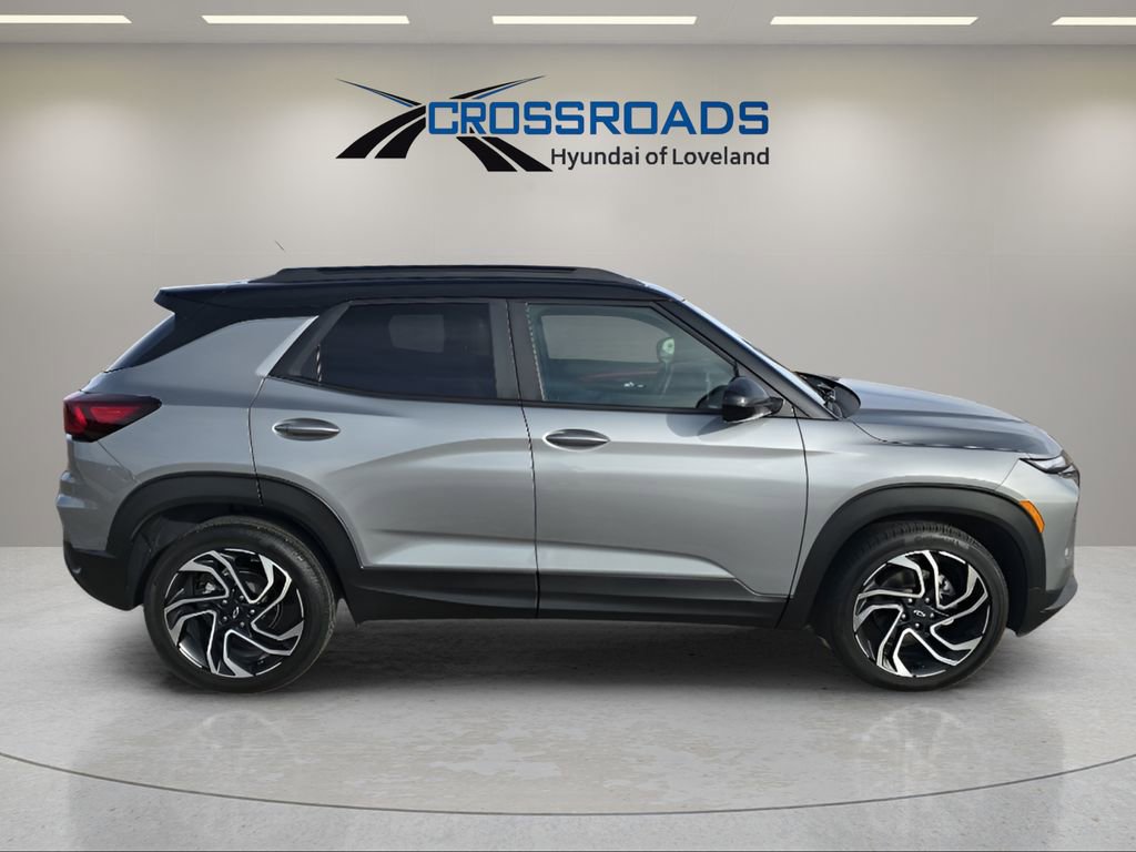 Used 2024 Chevrolet TrailBlazer RS w/ Driver Confidence Package image 6