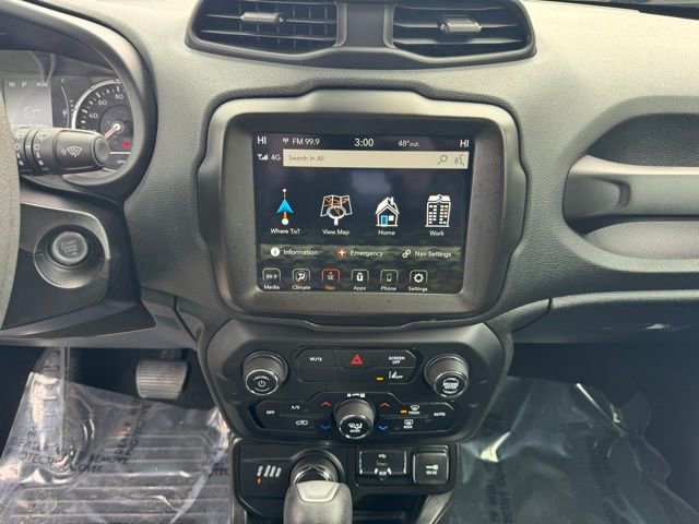 Used 2023 Jeep Renegade Latitude image 14