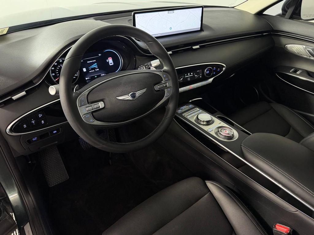 Used 2023 Genesis GV70 2.5T AWD/4WD image 13