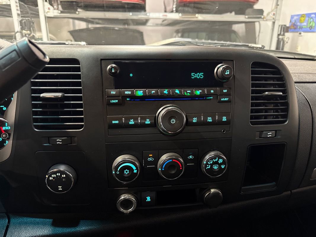 Used 2009 Chevrolet Silverado 1500 LT w/ Power Pack Plus image 73