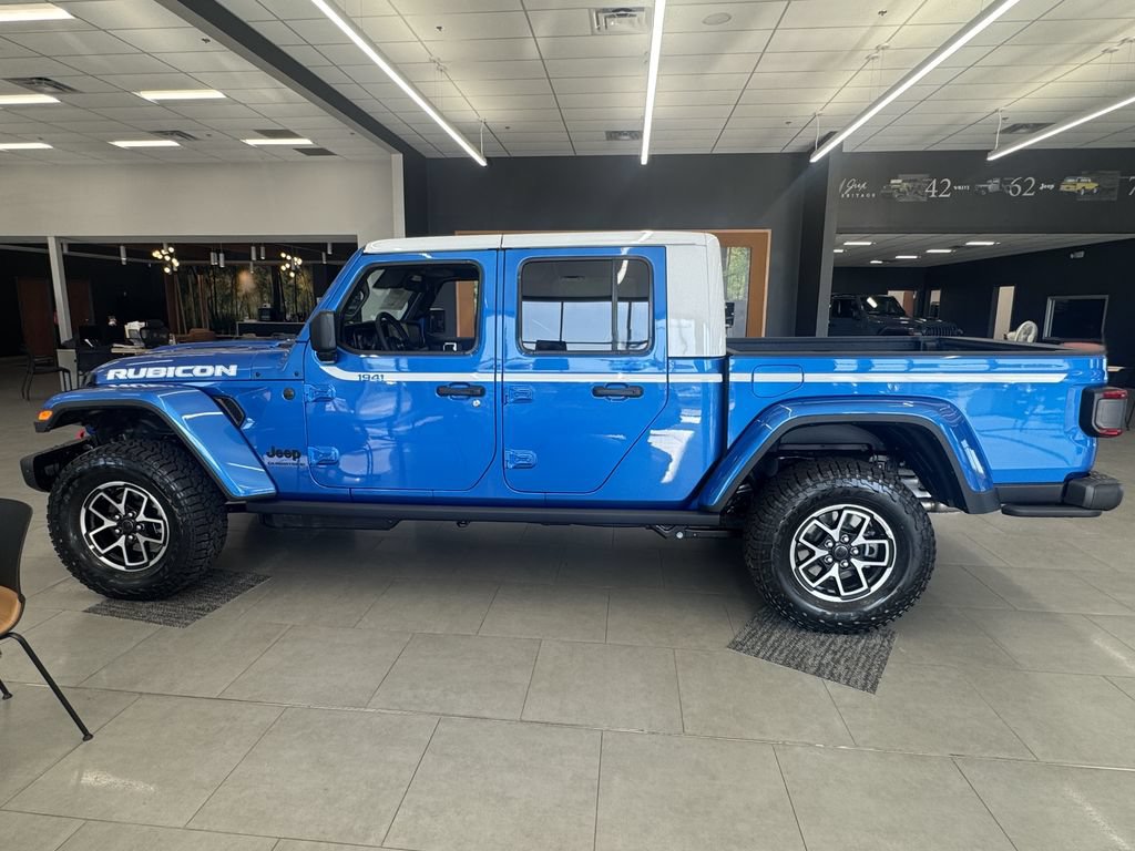 New 2026 Jeep Gladiator Rubicon w/ Whitecap Package AWD/4WD image 12
