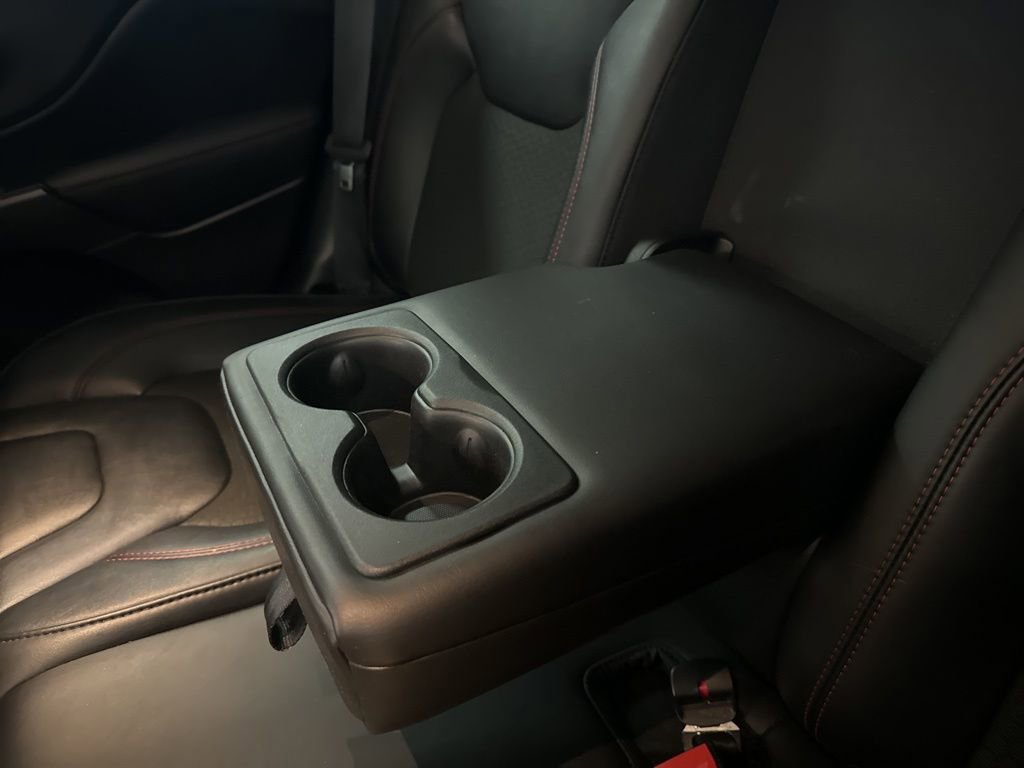 Used 2022 Jeep Cherokee Trailhawk w/ Comfort/Convenience Group image 23