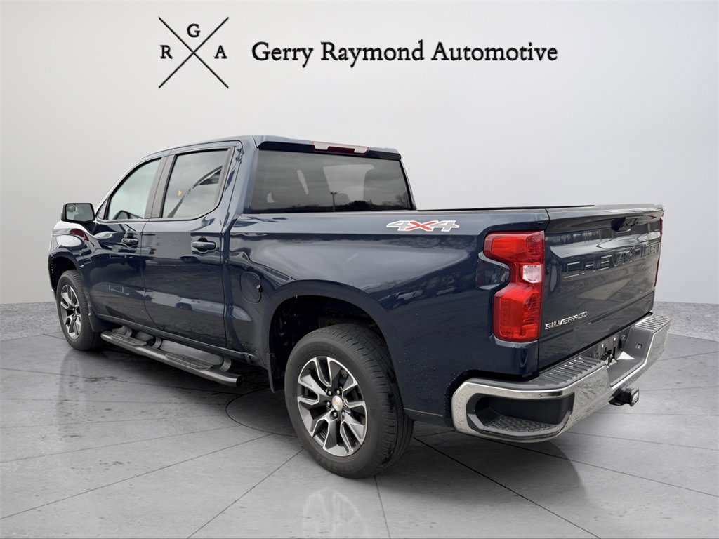 Used 2022 Chevrolet Silverado 1500 LT image 4