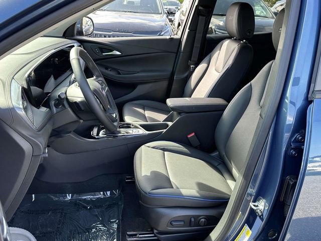 Used 2026 Buick Encore GX Sport Touring w/ Comfort Package FWD image 18