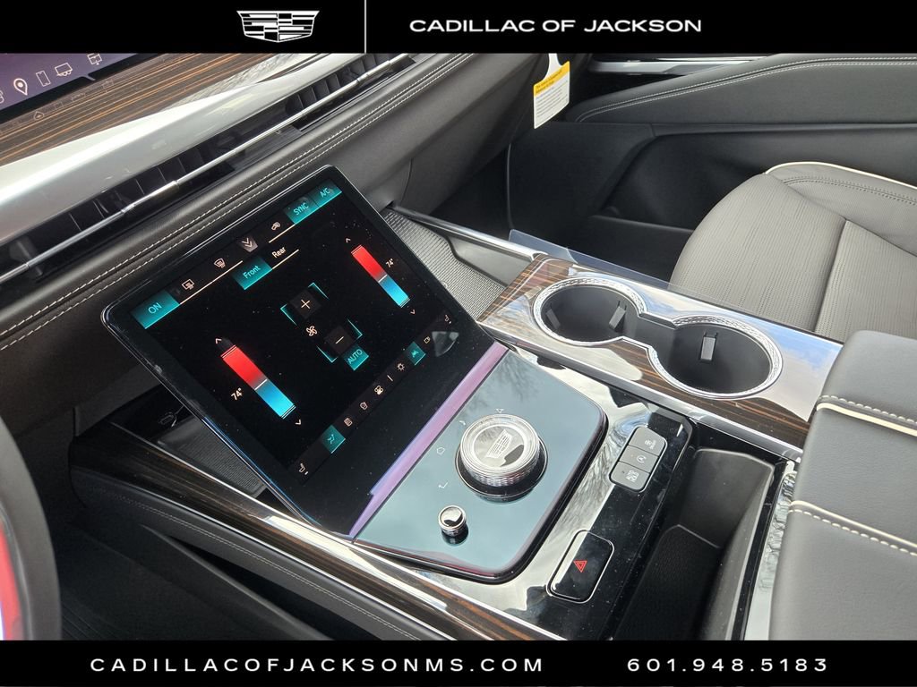 New 2026 Cadillac Escalade Luxury w/ Touring Package image 18