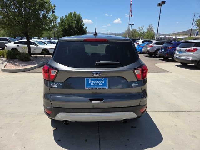 Used 2019 Ford Escape SE FWD image 6